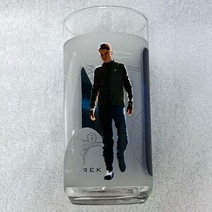 Star Trek Drinking Glass 16 oz  2008 / 2009 Captain Kirk / Burger King